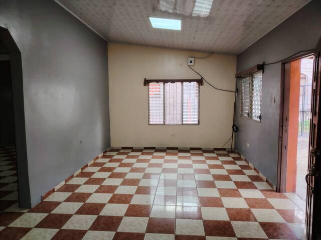 #C2 - Casa para Venta en Santa Bárbara - Santa Bárbara